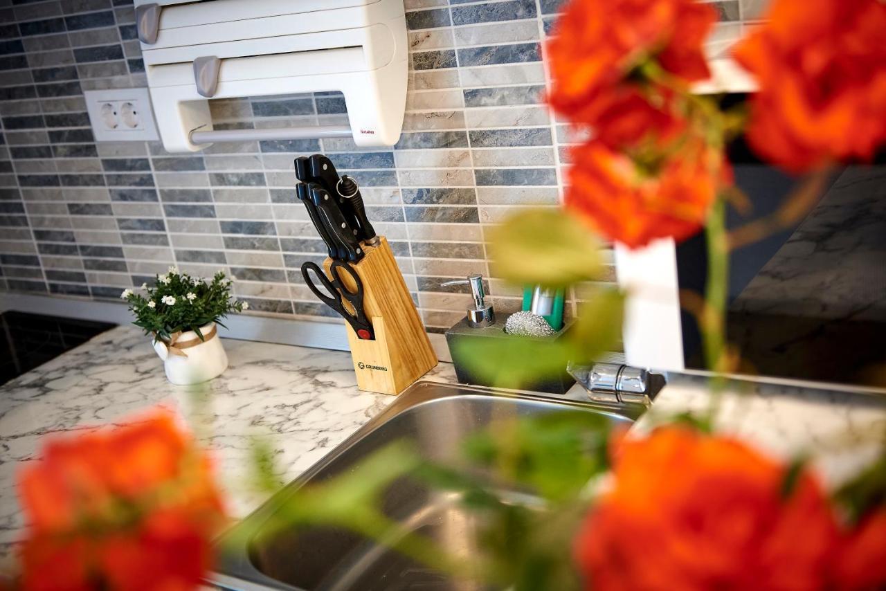 Apartments Lucija トロギール エクステリア 写真