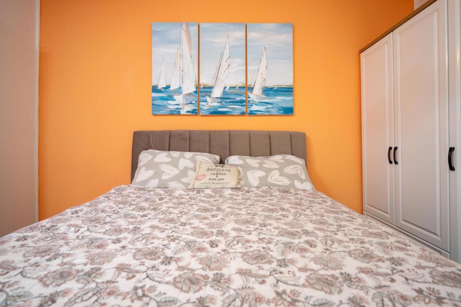 Apartments Lucija トロギール エクステリア 写真