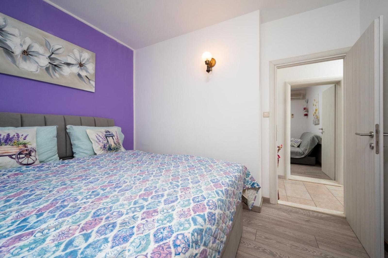 Apartments Lucija トロギール エクステリア 写真